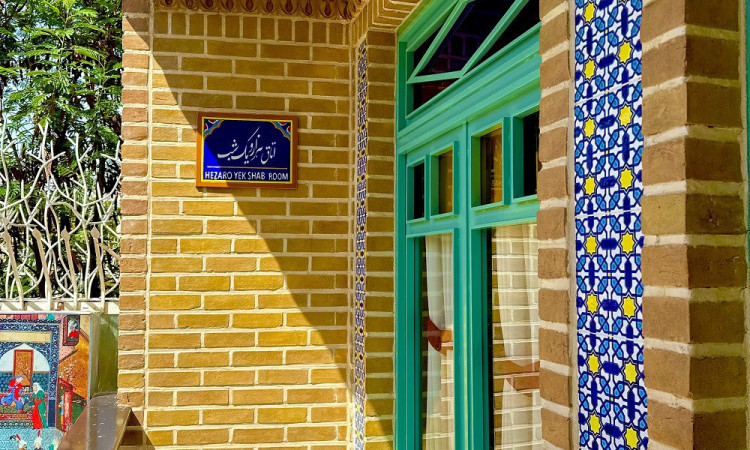 اجاره عمارت سنتی دیبا