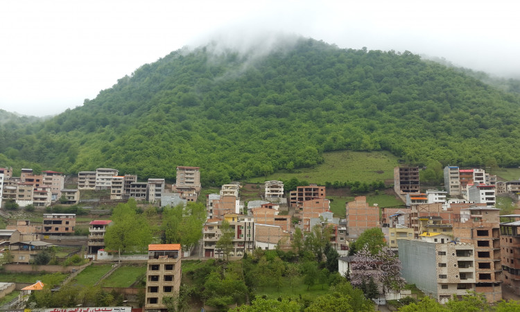 ویلا دربست با چشم انداز زیبا روستای زیارت