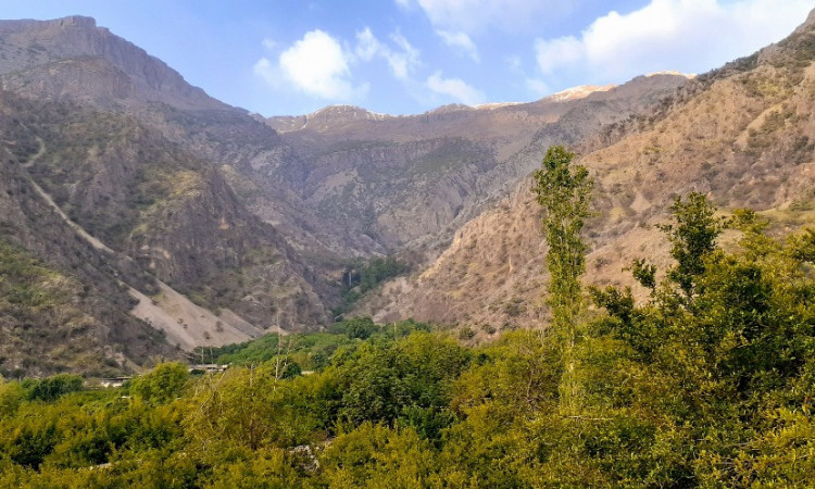 اجاره ویلا مبله ایذه روستای شیوند